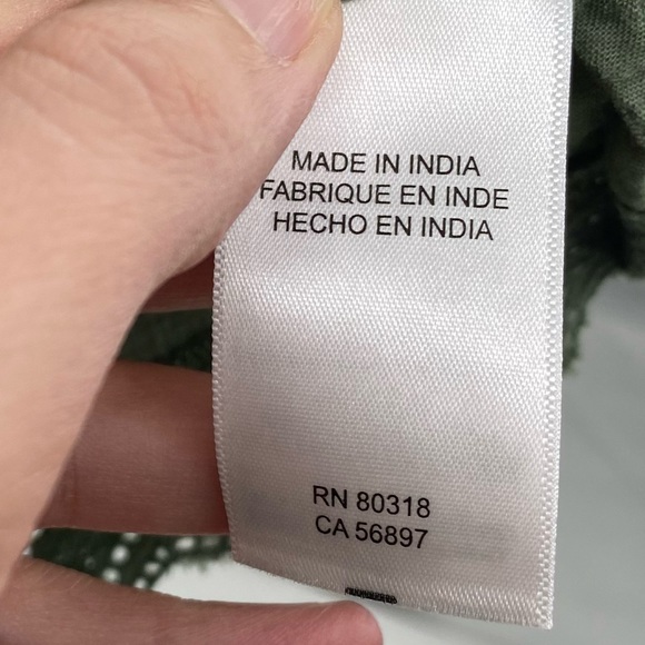 LUCKY BRAND I Top Blouse Eyelet Olive Green Medium - Picture 8 of 16